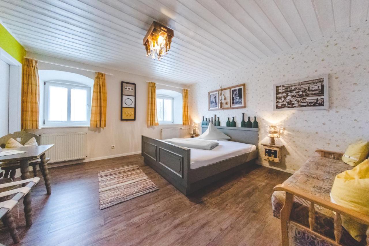 Hotel Berggasthof Duftbraeu I Ruhige Alleinlage I Mitten Im Gruenen *